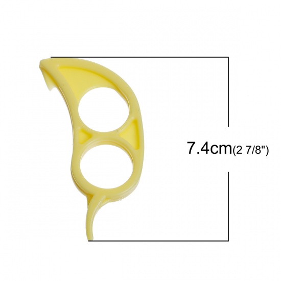 Picture of Plastic Kitchen Tools Gadget Citrus Peel Opener At Random 7.4cm(2 7/8") x 3.4cm(1 3/8"), 1 Piece