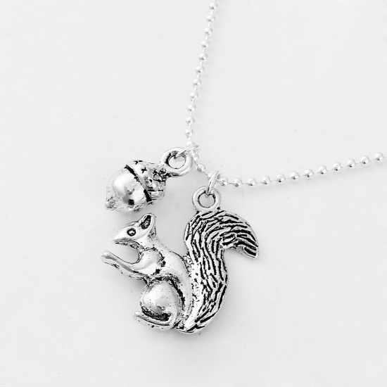 Picture of Necklace Antique Silver & Silver Plated Acorn Squirrel 47cm(18 4/8") long, 1 Piece