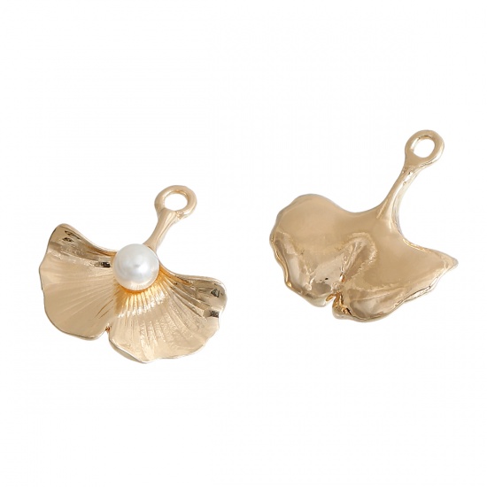 Imagen de Latón Colgantes Charms Hoja de Ginkgo Chapado en Oro Blanco Acrílico Imitación de Perla 23mm x 21mm, 10 Unidades