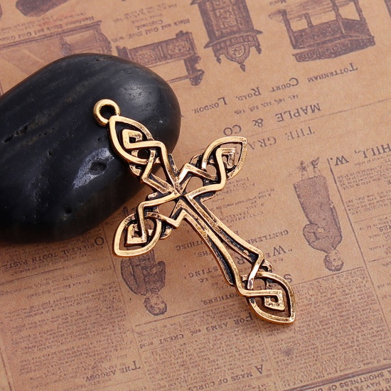 Picture of Zinc Based Alloy Pendants Cross Gold Tone Antique Gold Celtic Knot 58mm(2 2/8") x 36mm(1 3/8"), 5 PCs