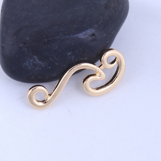 Picture of Zinc Based Alloy Connectors Wave Gold Plated 30mm x 12mm, 10 PCs