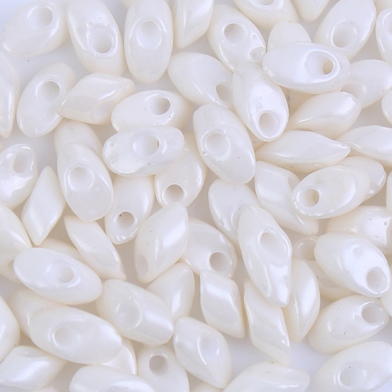 Picture of (Japan Import) Glass Long Magatama Seed Beads White Lustered About 8mm x 4mm - 7.5mm x 4mm, Hole: Approx 1.3mm, 10 Grams (Approx 8 PCs/Gram)