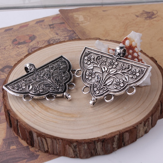 Picture of Zinc Based Alloy Chandelier Connectors Irregular Antique Silver Color Flower Leaves 64mm x 59mm, 5 PCs