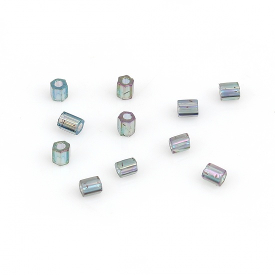 Image de Perles de Rocaille Hexagone en Verre Vert Clair Couleur AB 2mm x 2mm, Trou: Env. 0.8mm, 50 Grammes (Env. 85 Pcs/Gramme)
