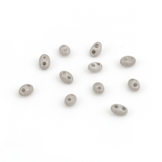Immagine di (Importazione Ceca) Vetro Seme Buco Doppio Perline Grigio Opaco Come 5mmx 4mm, Foro: circa 0.8mm, 10 Grammi (Circa 18 Pz / Grammo)
