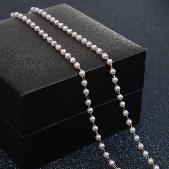 Image de Chaînes Accessoires Perle Imitation Acrylique en Laiton Rond Couleur Laiton Blanc 4mm, 1 M                                                                                                                                                                    