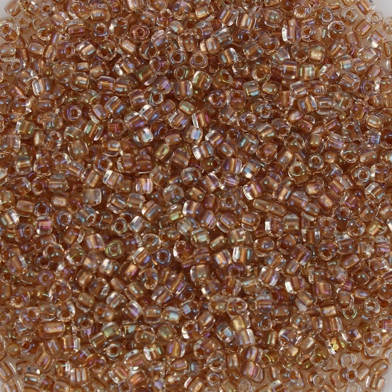 Image de (Japon Importation) Perles de Rocaille Triangles en Verre Fumée Jaune Couleur Intérieure Env. 2.4mm x 2.3mm, Trou: env. 0.6mm, 10 Grammes (Env. 52 Pcs/Gramme)