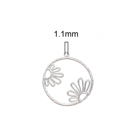 Imagen de Latón Colgantes Charms Ronda Plata mate Flor 29mm x 26mm, 3 Unidades