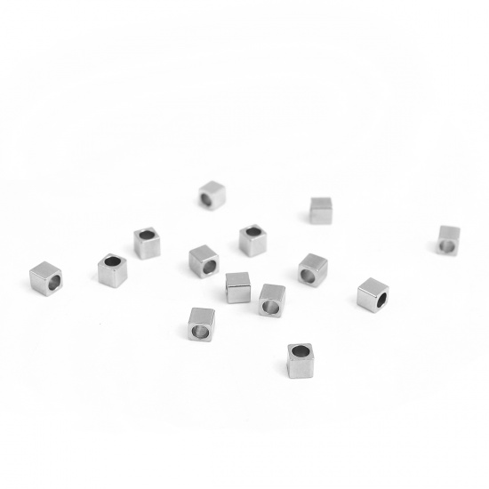 Bild von 304 Edelstahl Perlen Quadrat Silberfarbe 3mm x 3mm, Loch: ca. 1.9mm, 20 Stück