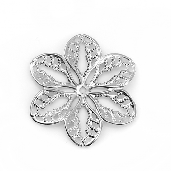 Immagine di Lega di Ferro Filigree Stamping Cabochon per Abbellimento Fiore Tono Argento 32mm x 29mm, 100 Pz