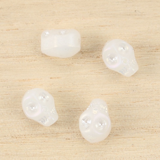 Picture of Glass Beads Skull White About 10mm x 8mm, Hole: Approx 1.2mm, 1 Packet (Approx 40 PCs/Packet)