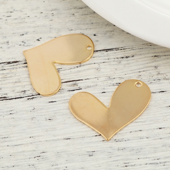 Picture of Brass Pendants Heart 18K Real Gold Plated 30mm(1 1/8") x 24mm(1"), 3 PCs                                                                                                                                                                                      
