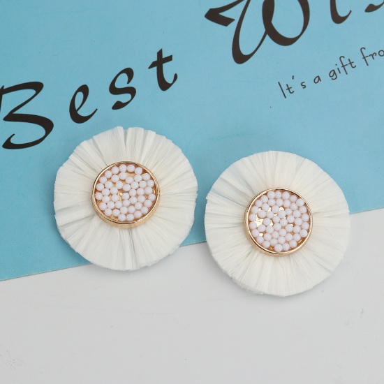 Picture of Raffia Paper Seed Beads For DIY & Craft White Tassel Flower 3.6cm(1 3/8") Dia., 1 Piece