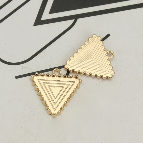 Immagine di Lega di Zinco Charm Charms Triangolo Oro Placcato Basi per Cabochon (Adatto 18mmx16mm) 20mm x 20mm, 10 Pz
