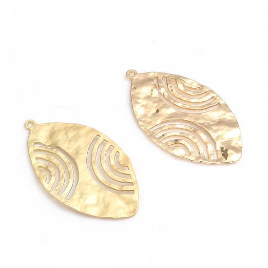 Picture of Zinc Based Alloy Hammered Pendants Leaf Gold Plated 50mm(2") x 28mm(1 1/8"), 5 PCs