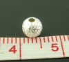 真鍮 スペーサー ビーズ ボール 銀メッキ スターダスト 約5mm 直径、 穴：約1.7mm、 200 個                                                                                                                                                                                                          の画像