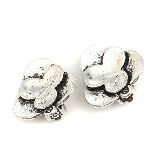 Picture of Zinc Based Alloy Ear Clips Earrings Findings Flower Antique Silver Color W/ Loop 22mm x 20mm, 4 PCs