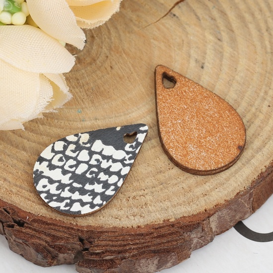 Picture of Natural Wood Charms Drop Black & White Snake Skin Print 23mm( 7/8") x 15mm( 5/8"), 30 PCs