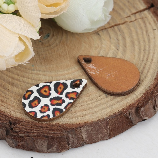 Picture of Natural Wood Charms Drop Orange-red Leopard Print 23mm( 7/8") x 15mm( 5/8"), 30 PCs