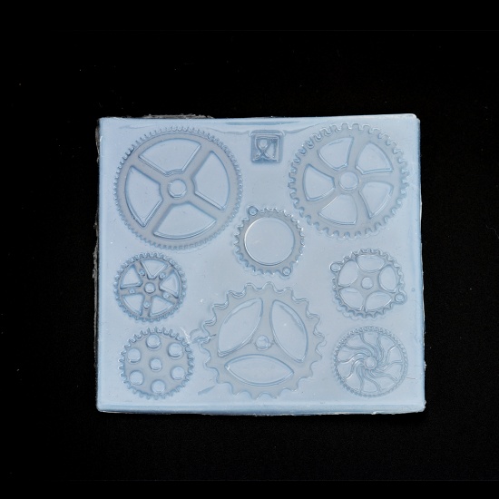 Bild von Silikon Gießform Rechteck Weiß Zahnrad 10.5cm x 10cm, 1 Stück