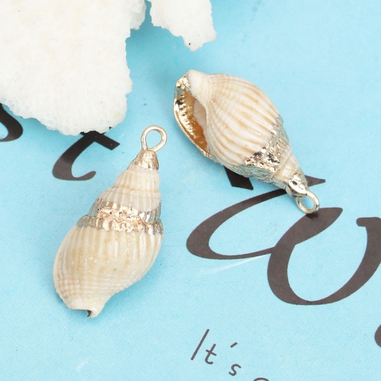 Picture of Shell Charms Conch/ Sea Snail Yellow 23mm x 11mm, 3 PCs