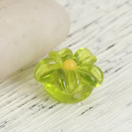 Image de Perles en Verre Style Japonais Fleur Vert-Fruit Pétale 17mm x 15mm, Trou: 2.6mm, 2 Pcs