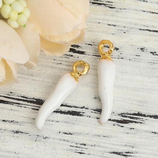 Picture of Zinc Based Alloy Charms Chili Gold Plated White Enamel 20mm x 4mm, 10 PCs