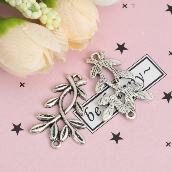 Image de Connecteurs en Alliage de Zinc Branches Argent Vieilli 28mm x 19mm, 20 Pcs