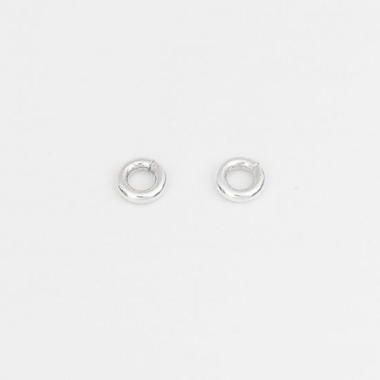 Picture of 1mm Sterling Silver Closed Soldered Jump Rings Findings Round Silver 4mm Dia., 1 Gram (Approx 12-13 PCs)