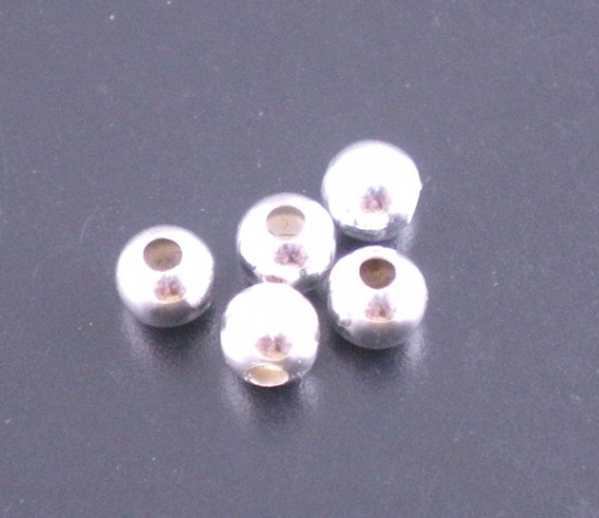 Image de Perles en Alliage de fer Forme Balle plaqué argent Diamètre: 4mm, Tailles de Trous: 1.7mm, 5000 Pièces
