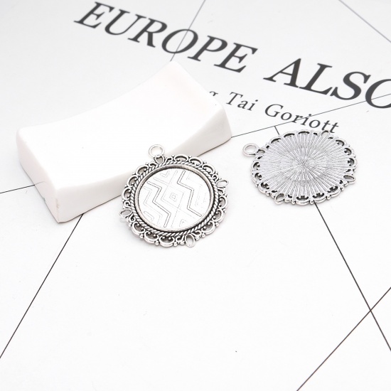 Picture of Zinc Based Alloy Pendants Round Antique Silver Carved Pattern Hollow (Fit 20mm Dia.) 3.5cm x 3.2cm, 20 PCs