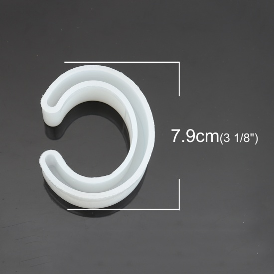 Immagine di Silicone Muffa della Resina per Gioielli Rendendo forma di C Bianco 7.9cm x 6.6cm, 1 Pz