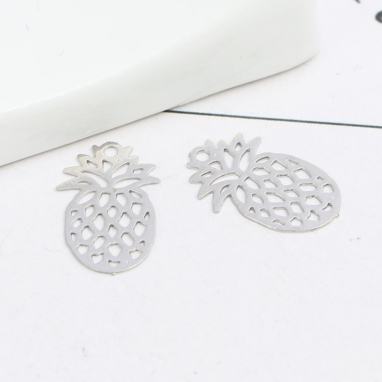 Image de Breloques en Laiton Ananas Argent Mat Estampe en Filigrane 15mm x 9mm, 50 Pcs