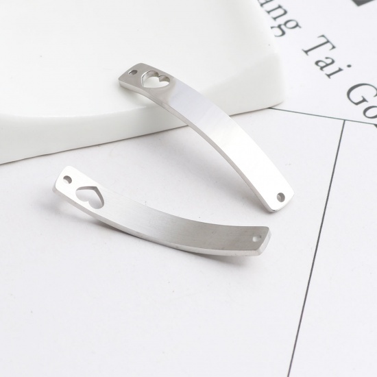 Picture of 304 Stainless Steel Connectors Rectangle Silver Tone Heart Curve 3.9cm x 0.6cm, 2 PCs