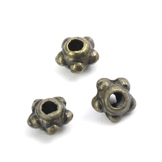 Bild von Zinklegierung Zwischenperlen Spacer Perlen Rund Bronzefarbe Geschnitzte Muster ca. 4mm D., Loch:ca. 1.1mm, 300 Stück