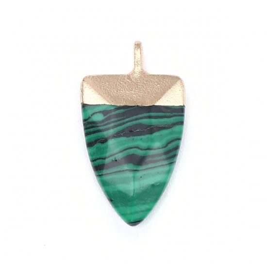 (グレードB) 孔雀石 ( 天然 ) チャーム 金メッキ 緑 三角形 縞模様 19mm x 10mm、 1 個 の画像