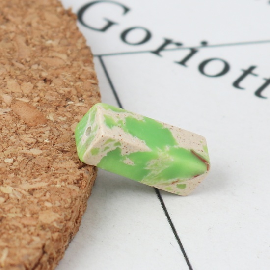 Picture of Stone ( Natural ) Beads Emerald Green Rectangle Crack About 13mm x 4mm, Hole: Approx 1.1mm, 10 PCs