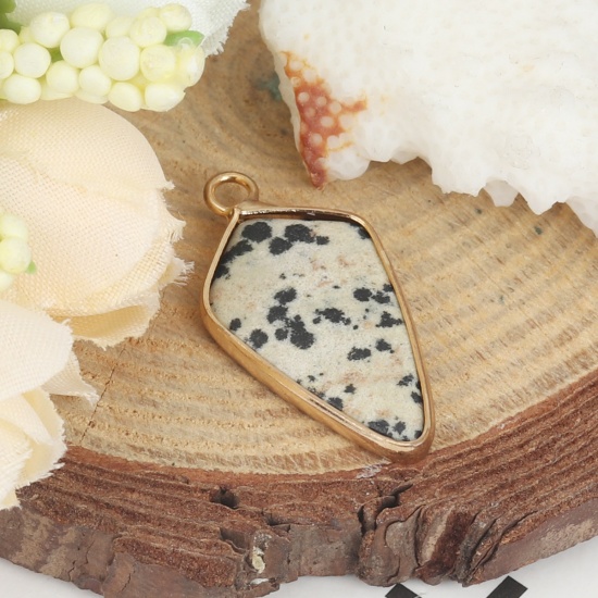 Picture of Stone ( Natural ) Charms Gold Plated Black & Khaki Shield Spot 28mm x 15mm, 1 Piece