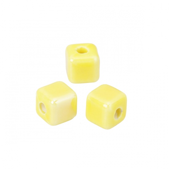 Immagine di Ceramica Diatanziale Perline Quadrato Giallo Circa 8mm x 8mm, Foro: Circa 2.4mm, 30 Pz