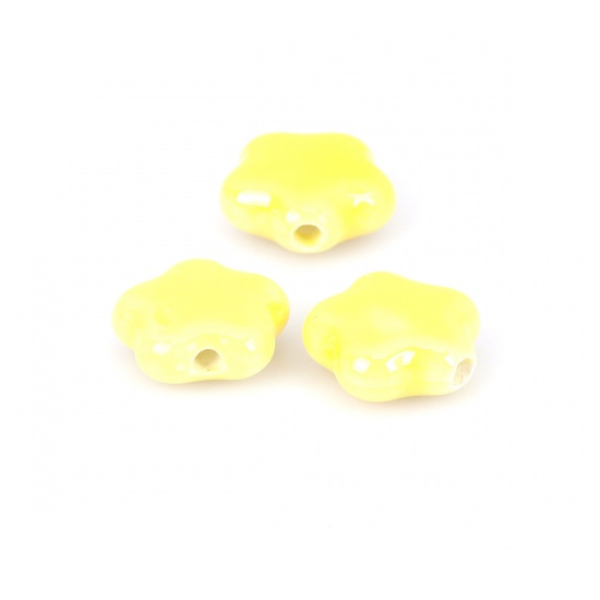 Immagine di Ceramica Diatanziale Perline Fiore Giallo Circa 15mm x 14mm, Foro: Circa 2.2mm, 20 Pz