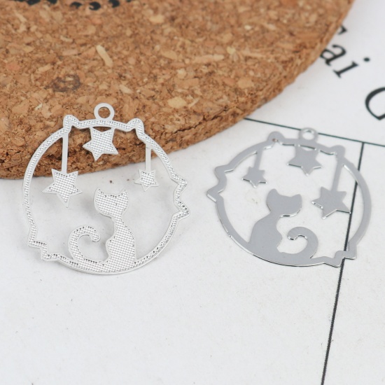 Picture of Brass Filigree Stamping Charms Silver Tone Round Cat Hollow 22mm x 20mm, 20 PCs                                                                                                                                                                               