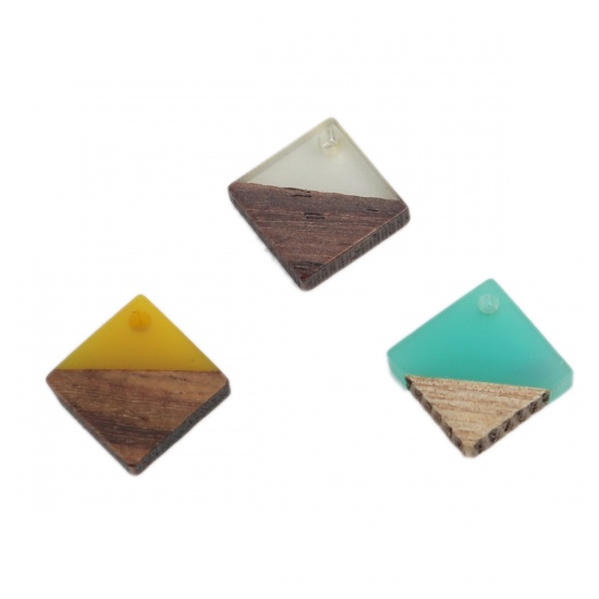 Picture of Natural Wood Effect Resin Charms Square Yellow 17mm x 17mm, 10 PCs