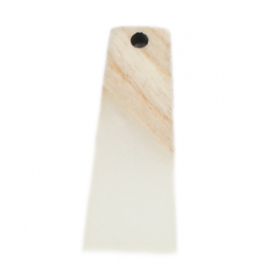 木目調樹脂 ペンダント 台形 白 3cm x 1.2cm、 2 個 の画像