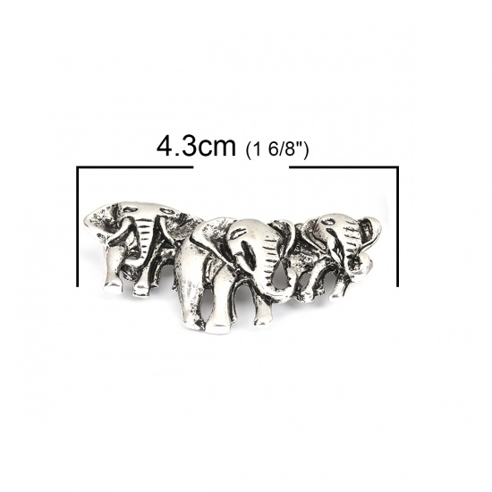Bild von Zinklegierung Metall Ösenknöpfe Gebohrt Elefant Tier Antiksilber 4.3mm x 2.4mm, 5 Stück
