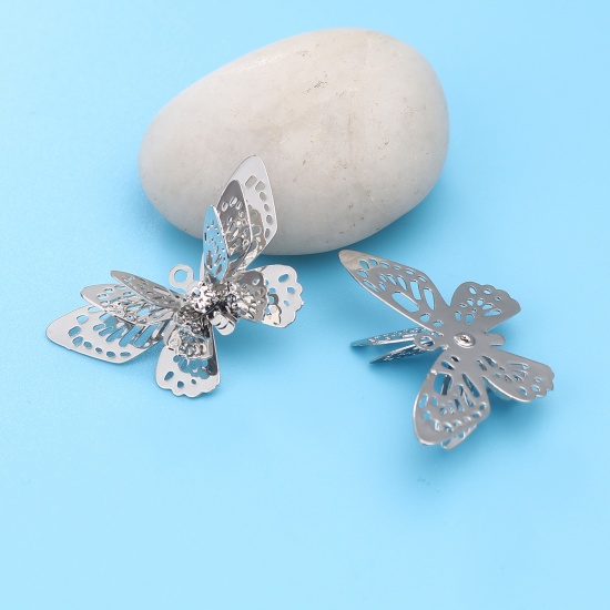 Image de Pendentifs Estampe en Filigrane en Laiton Papillon Argent Mat à Strass Transparent 35mm x 21mm, 5 Pcs