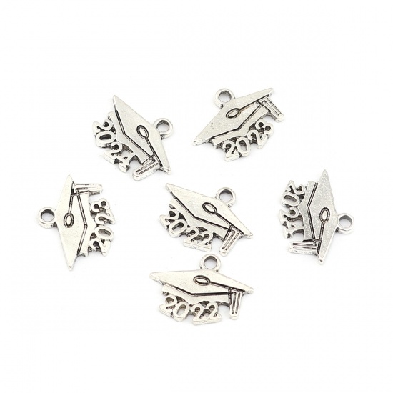 Picture of Zinc Based Alloy Year Charms Number Antique Silver Color Trencher Cap Message " 2022 " 19mm x 14mm, 20 PCs