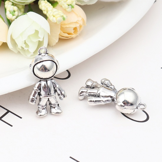 Picture of Zinc Based Alloy Galaxy Pendants Astronaut Spaceman Antique Silver Color 32mm x 18mm, 5 PCs