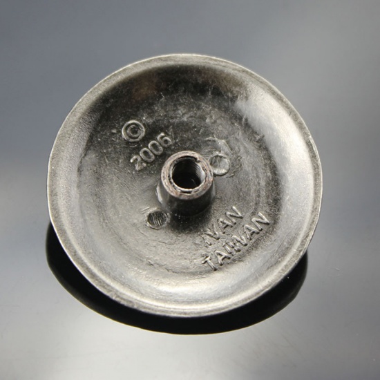 Immagine di Lega di Zinca + Acrilato Metallo Bottone a Pressione Tondo Argento Antico Fiore Disegno 26mm Dia, 2 Pz