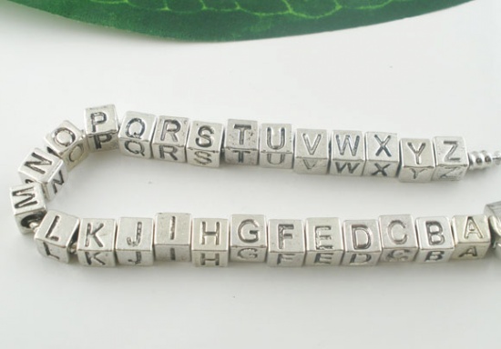 Bild von Zinklegierung European Stil Charm Großlochperlen Antik Silber Würfel Buchstaben mix 7mmx7mm Loch:Ca 4.7mm, 26 Stücke