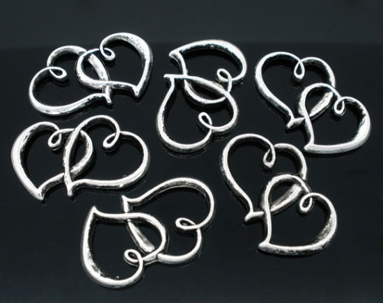 Picture of Zinc Based Alloy Pendants Heart Antique Silver 3.2cm x2.5cm(1 2/8" x1"), 20 PCs